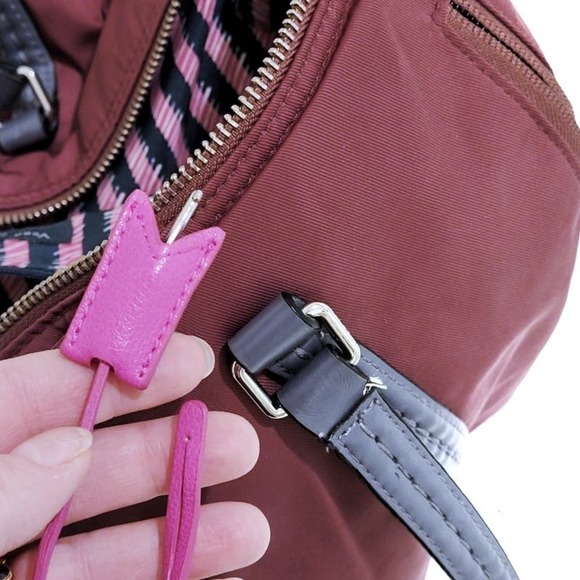 Vera Bradley Berry Tote Prada Look-a-like Carry On Bag - Picture 7 of 16